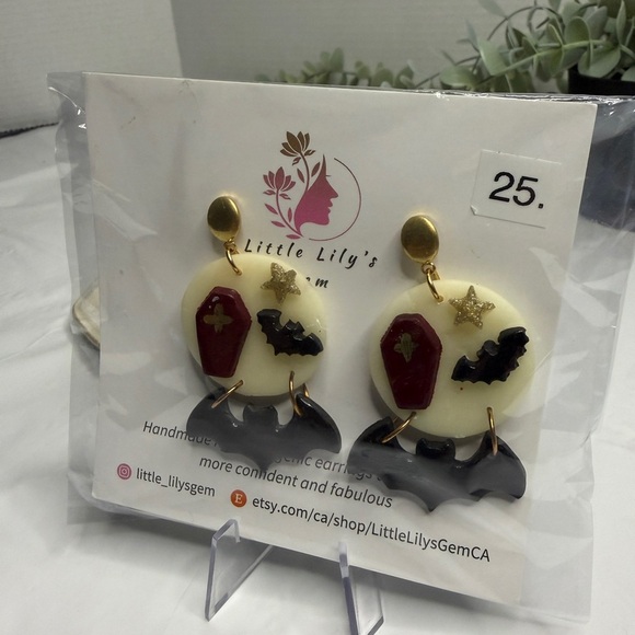 Halloween Black and Gold Bat Earrings - Picture 5 of 7